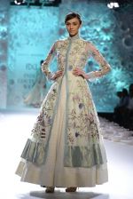 Rahul Mishra showcases Monsoon Diaries at the FDCI India Couture Week 2016 in Taj Palace on 22 July 2016 (65)_5792f966ec68f.JPG