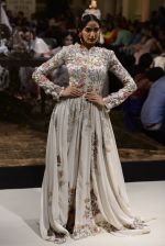 during Anamika Khanna showcase When Time Stood Still at the FDCI India Couture Week 2016 on 22 July 2016 (89)_57937c0fa687b.JPG
