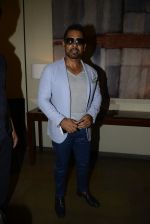 Robert Vadra during Manav Gangwani latest collection Begum-e-Jannat at the FDCI India Couture Week 2016 on 24 July 2016 (16)_5794c7496853a.JPG