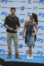 Varun Dhawan, Jacqueline Fernandez promote Dishoom on 25th July 2016 (13)_57961f97a8458.jpg