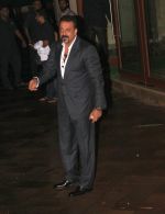 Sanjay Dutt on eve of his bday on 28th July 2016 (8)_579af9710cb34.jpg