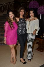 Anandita De, Zeba Kohli and Aarti Surendranath at The Drawing Room in St Regis Mumbai on 30th July 2016_579da631dfc6d.JPG