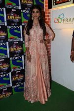 Pooja Hegde promote Mohenjo Daro on the sets of The Kapil Sharma Show on 2nd Aug 2016 (37)_57a172deae9f6.JPG