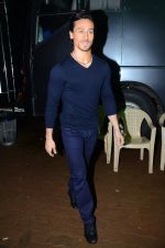 Tiger Shroff during the promotion of film A Flying Jatt on the sets of reality dance show Jhalak Dikhhla Jaa season 9 in Mumbai, India on August 2 2016 (6)_57a18bcb4d2d8.JPG