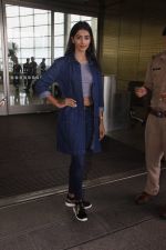 Pooja Hegde snapped at airport on 4th Aug 2016 (39)_57a440bd7d1b5.JPG