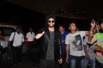 Ranveer Singh snapped at airport on 4th Aug 2016 (45)_57a441102ecce.JPG
