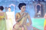 Model walk the ramp for IIJS show in Mumbai on 5th Aug 2016 (6)_57a56bf161167.JPG