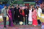 Anup Jalota, Pankaj Udhas, Talat Aziz on the sets of The Kapil Sharma Show on 10th Aug 2016 (1)_57ac80efb5a55.JPG