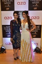 Mouni Roy at Aza in association with Lakme Fashion Week with emerging designers on 11th Aug 2016 (23)_57ad976e858a2.JPG