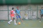Ranbir Kapoor snapped at soccer match in Mumbai on 14th Aug 2016 (83)_57b127772540d.JPG
