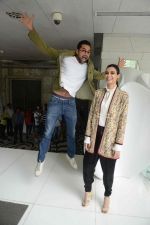 Abhay Deol, Diana Penty at Happy Bhag Jayegi Press Conference in New Delhi on 17th Aug 2016 (10)_57b47f226b587.jpg