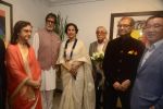Amitabh Bachchan, Shobha De at Dilip De_s art event on 16th Aug 2016 (90)_57b3e960a1a32.JPG