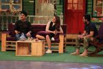 Sonakshi Sinha on the sets of The Kapil Sharma Show on 16th Aug 2016 (77)_57b3eeb678ab1.JPG