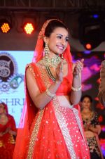 Patralekha at bridal show on 19th Aug 2016 (69)_57ba9c4ca6d7e.JPG