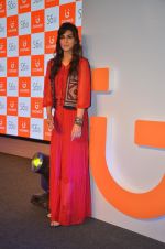 Kriti Sanon launches new mobile Gionee on 22nd Aug 2016 (21)_57bc0e8be5f61.JPG