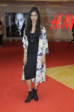 Pooja Hegde at H & M store launch at Phoenix Market City on 25th Aug 2016 (28)_57bff4bc7b3e2.JPG