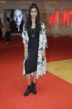 Pooja Hegde at H & M store launch at Phoenix Market City on 25th Aug 2016 (52)_57bff535331b8.JPG