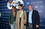 Sonam Kapoor at the launch of Cole Haan in India on 26th Aug 2016 (337)_57c17e36efc0e.JPG