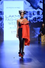 Model walk the ramp for Shantanu and Nikhil Show at Lakme Fashion Week 2016 on 27th Aug 2016 (1539)_57c2d4fe2c5f0.JPG