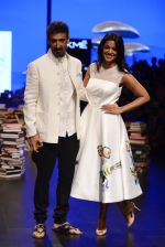 Mugdha Godse, Rahul Dev walk the ramp for Rajesh Pratap Singh Show at Lakme Fashion Week 2016 on 27th Aug 2016 (113)_57c2da87d625a.JPG