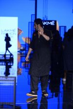 Arjun Kapoor walk the ramp for Kunal Rawal Show at Lakme Fashion Week 2016 on 28th Aug 2016 (89)_57c544c594f29.JPG