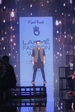 Ranbir Kapoor walk the ramp for Kunal Rawal Show at Lakme Fashion Week 2016 on 28th Aug 2016 (690)_57c548fabb946.JPG