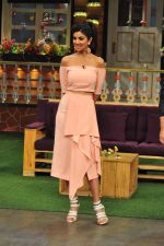 Shilpa Shetty on the sets of The Kapil Sharma Show on 30th Aug 2016 (145)_57c55bca2a6bf.JPG