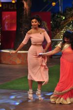 Shilpa Shetty on the sets of The Kapil Sharma Show on 30th Aug 2016 (214)_57c55c3ae9a95.JPG