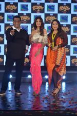 Shilpa Shetty, Geeta Kapoor, Anurag Basu at Super Dancer launch on 29th Aug 2016 (59)_57c5533a2e952.JPG