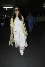 Neha Dhupia snapped at airport on 30th Aug 2016 (19)_57c681a91a3d4.JPG