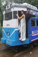 Sidharth Malhotra and Katrina Kaif in Kolkatta on 31st Aug 2016 (41)_57c7da870a122.jpg