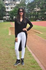 Pooja Hegde snapped at a school sports day on 2nd Sept 2016 (13)_57c9b2ad96953.JPG