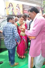 Raashi Khanna Inagurated R.S Brothers at Kothapet on 2nd Sept 2016 (312)_57c9a189b8808.JPG