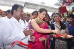 Raashi Khanna Inagurated R.S Brothers at Kothapet on 2nd Sept 2016 (334)_57c9a1dcd8f12.JPG