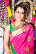 Raashi Khanna Inagurated R.S Brothers at Kothapet on 2nd Sept 2016 (392)_57c9a2be7f3a7.JPG