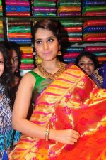Raashi Khanna Inagurated R.S Brothers at Kothapet on 2nd Sept 2016 (490)_57c9a466e2416.JPG