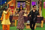 Sidharth Malhotra, Katrina Kaif on the sets of The Kapil Sharma Show on 1st Sept 2016 (209)_57c9735f71071.JPG