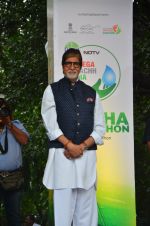 Amitabh Bachchan at NDTV swatch bharat abhiyan in Mumbai on 3rd Sept 2016 (14)_57cad9840553b.JPG