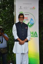 Amitabh Bachchan at NDTV swatch bharat abhiyan in Mumbai on 3rd Sept 2016 (15)_57cad987ca5d2.JPG