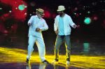 Prabhu Deva with his father on the sets of Star Plus_s Dance Plus on 4th Sept 2016 (9)_57cd6361ca960.JPG