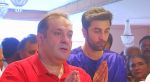 Ranbir Kapoor, Rajiv Kapoor at RK Ganpati celebration on 5th Sept 2016 (69)_57ce698c138d0.jpg