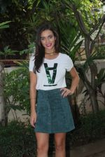 Amy Jackson at Freaky Ali promotions in Mumbai on 6th Sept 2016 (34)_57cfb660c30fc.JPG