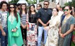 avitesh,poonam dhillon,shree rajput,ekta jain,jackie shroff,vijayta shrivastava & sweta pandit at Late Aadesh Shrivastava Chowk inauguration in Andheri W on 6th Sept 2016_57cf9cd53464e.jpg