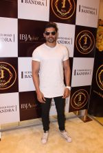 Gurmeet Chaudhary during the launch of India_s first customized gold coin store IBJA Gold, in Mumbai on 7th Sept 2016 (74)_57d10f6a525ce.JPG