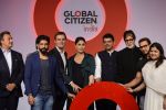 Kareena Kapoor Khan, Farhan Akhtar, Amitabh Bachchan, Aamir Khan at the launch of Global Citizen India on 11th Sept 2016 (86)_57d6c29102700.JPG