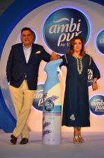 Boman Irani and Farah Khan during a promotional event by Ambi Pur in Mumbai on 13th Sept 2016 (21)_57d8f568f213c.JPG