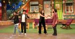 Riteish Deshmukh, Nargis Fakhri and Dharmesh Yelande on the sets of The Kapil Sharma Show on 15th Sept 2016 (1)_57db931368e97.jpg