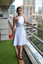Radhika Apte at Parched Photoshoot on 17th Sept 2016 (2)_57e019c8a6026.JPG