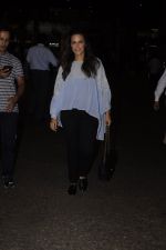 Neha Dhupia snapped at airport on 20th Sept 2016 (35)_57e234f974516.JPG