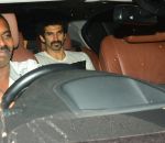 Aditya Roy Kapoor snapped at a private bash on 26th Sept 2016 (3)_57eaa1854389b.JPG